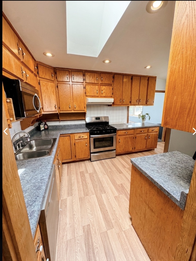 341 Hale Avenue Property Photo 3
