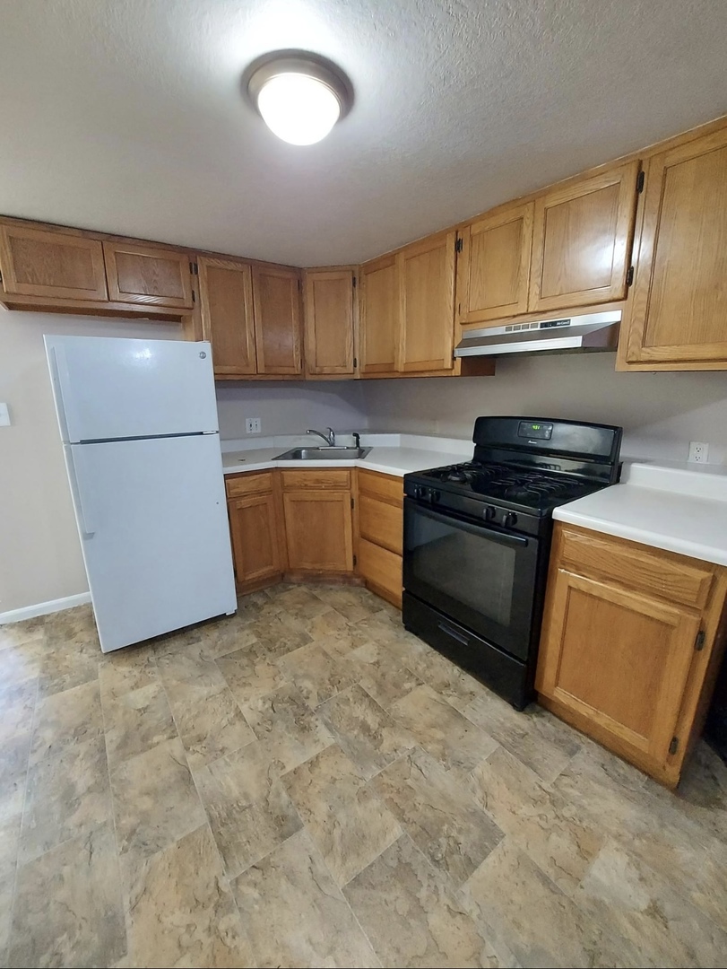 273 S 3rd Avenue Property Photo 12