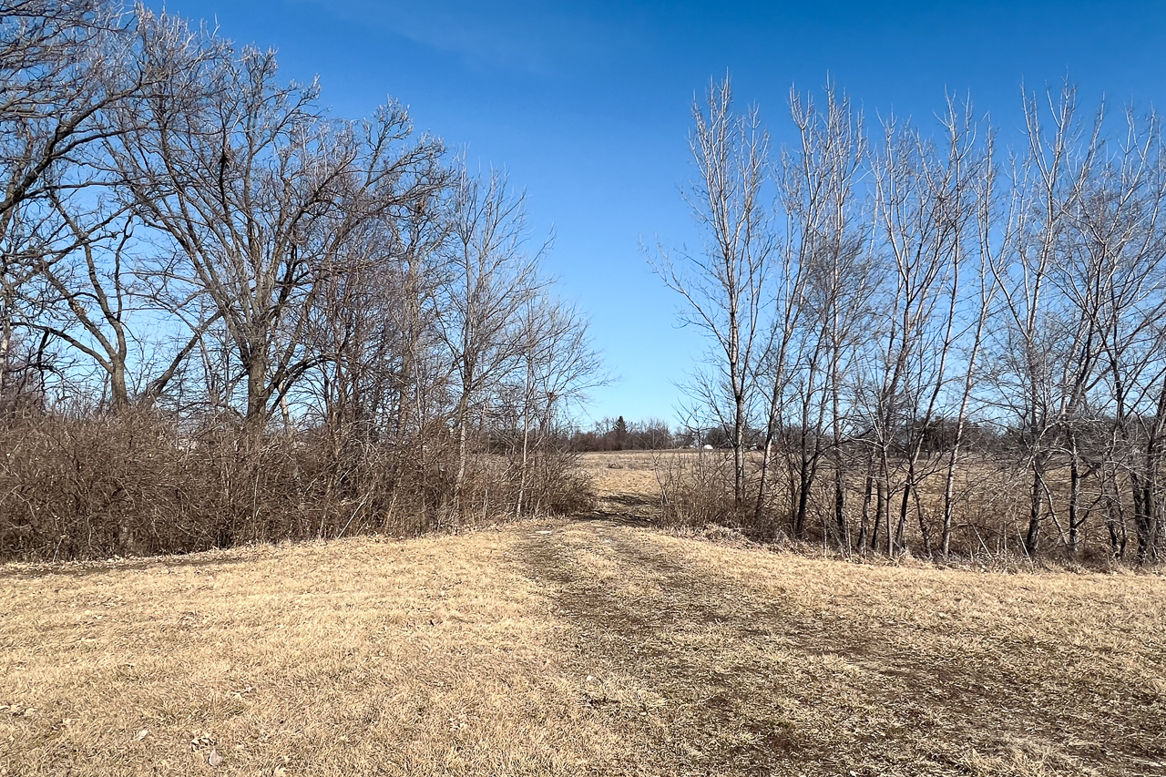 1723 Six Points Road Property Photo 11