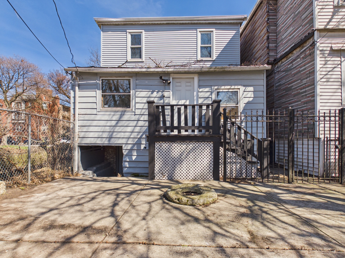 7122 S Champlain Avenue Property Photo 22