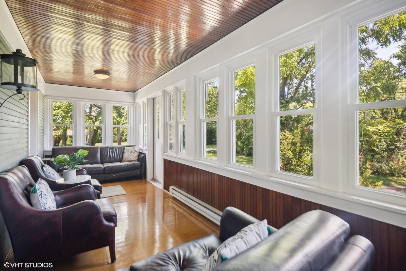 1492 W Irving Park Road Property Photo 6