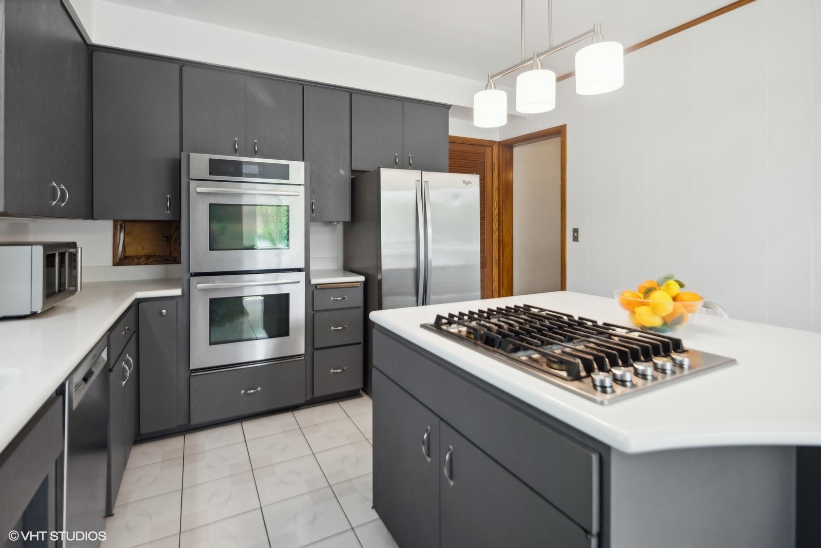 1492 W Irving Park Road Property Photo 14