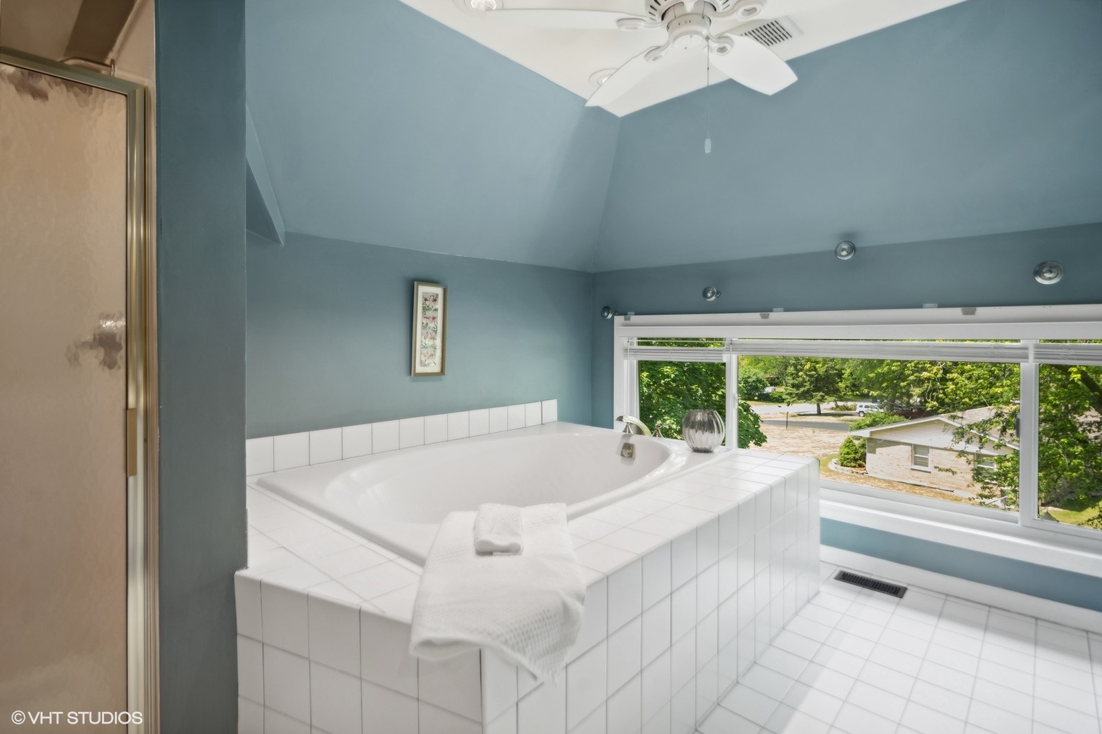 1492 W Irving Park Road Property Photo 25