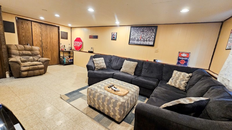 1339 Prince Drive Property Photo 8