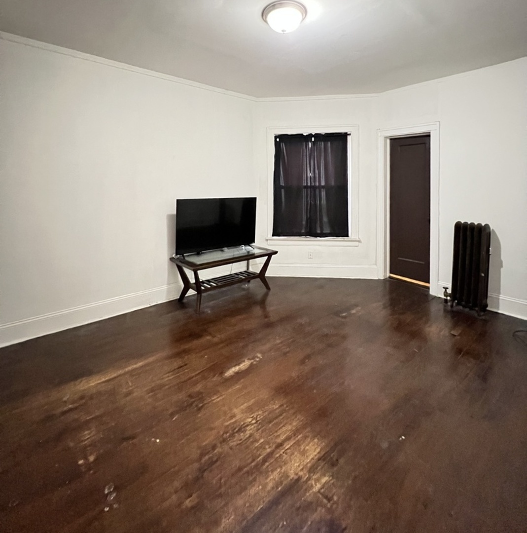 7823 S Cornell Avenue Property Photo 37