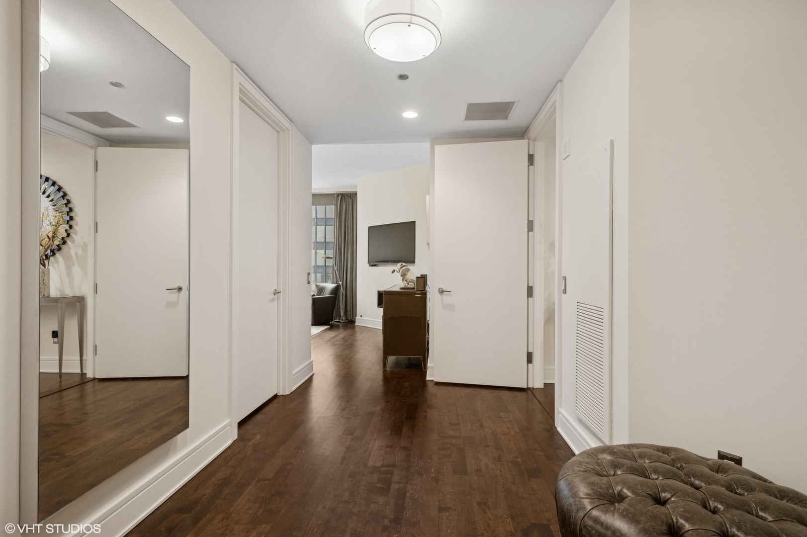 401 N Wabash Avenue 44f Property Photo 4