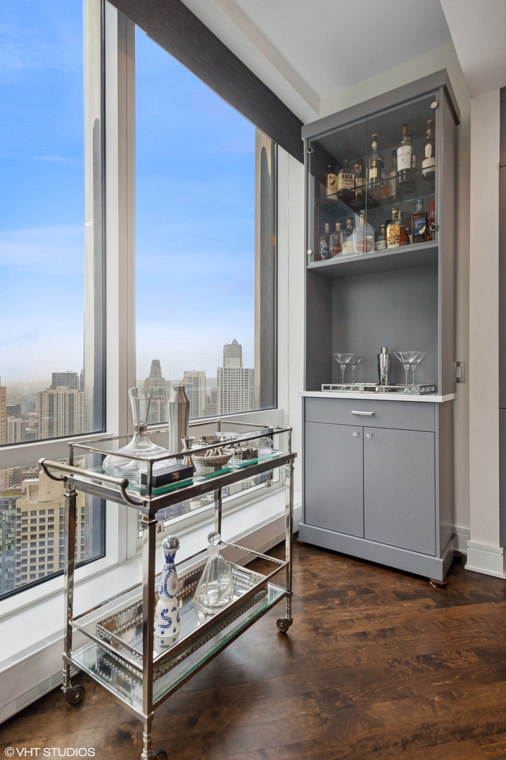 401 N Wabash Avenue 44f Property Photo 13