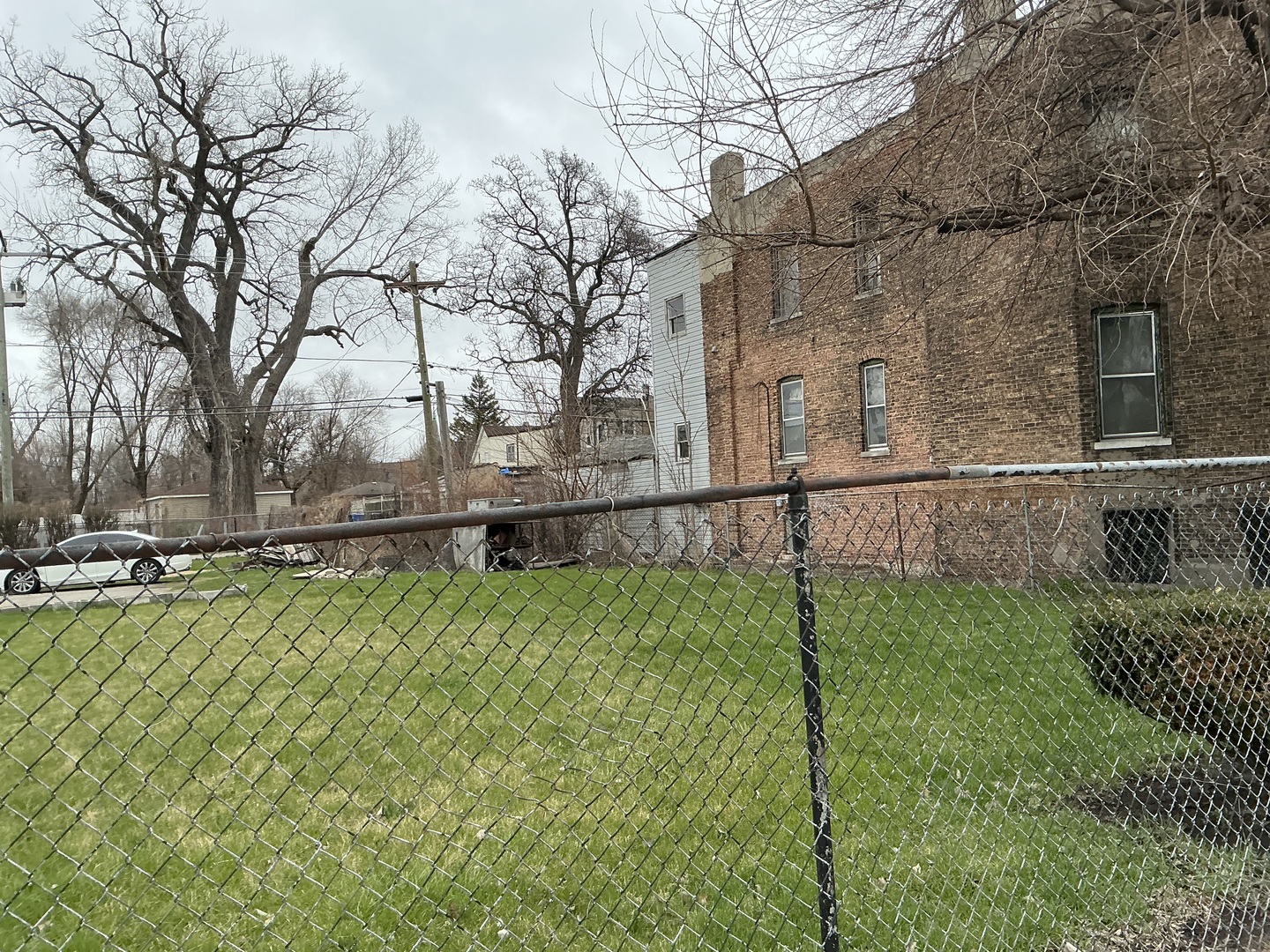 948 W Marquette Road Property Photo 1