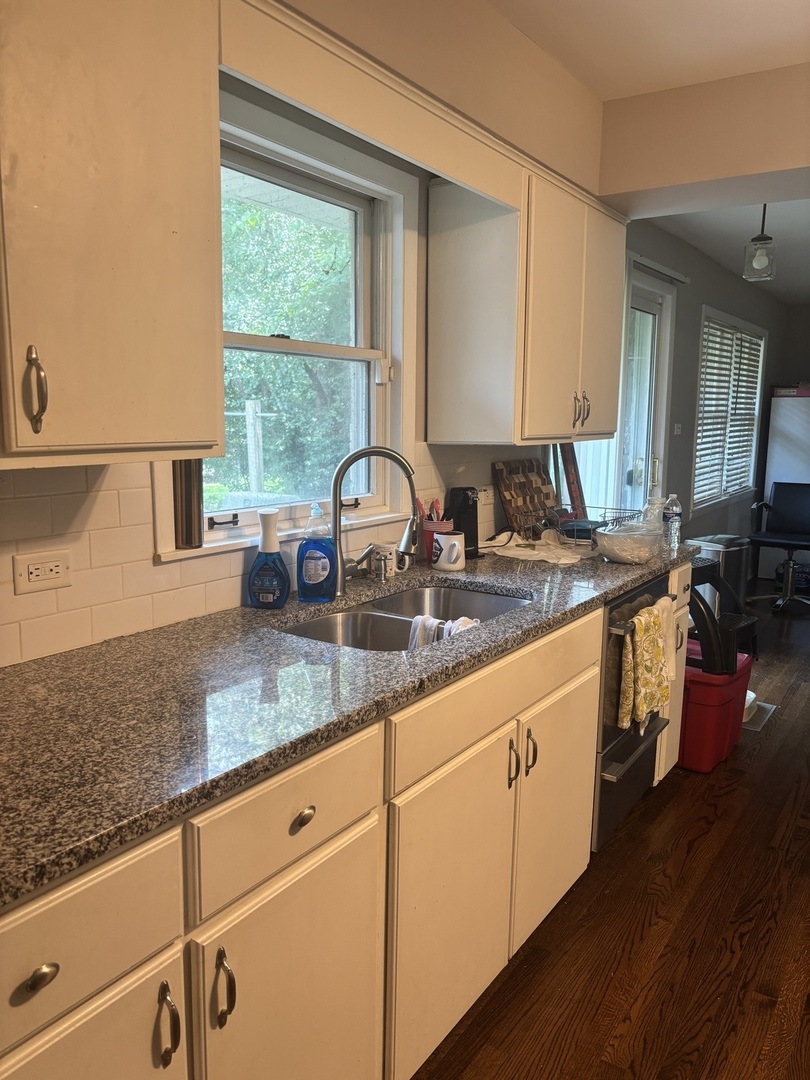 719 Braemar Road Property Photo 4