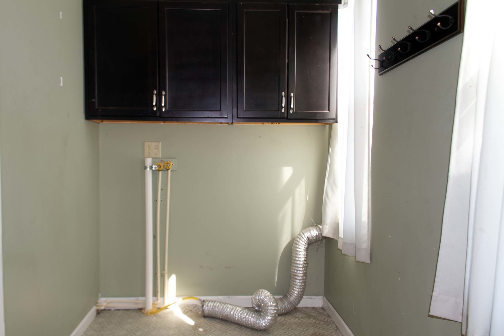 207 Poplar Street Property Photo 10