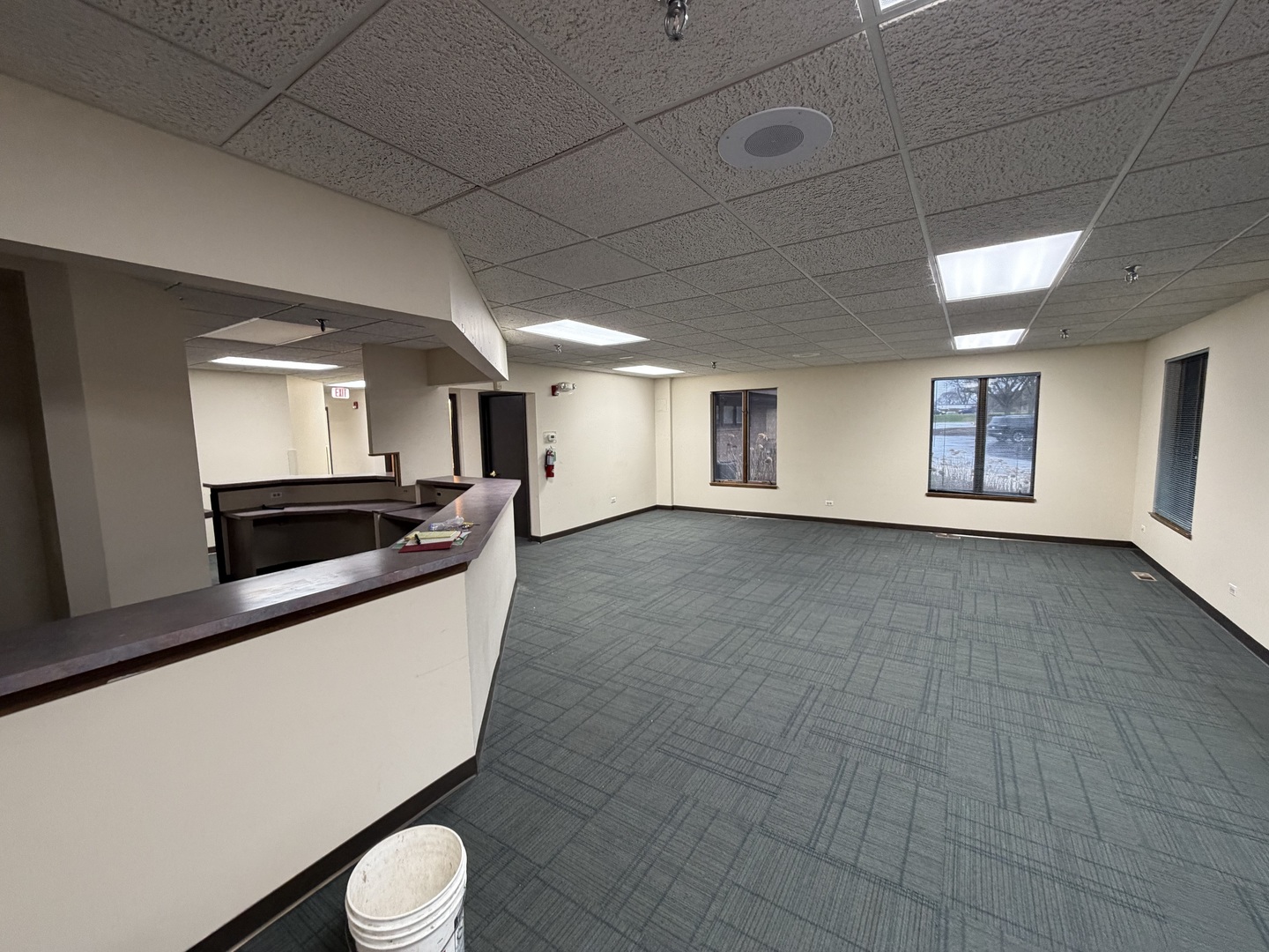 501-517 Thornhill Drive E Property Photo 53
