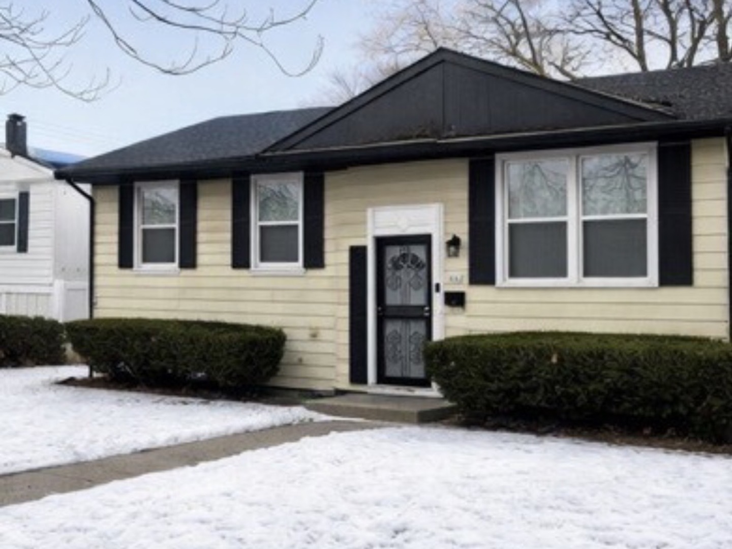 267 Chappel Avenue Property Photo 1