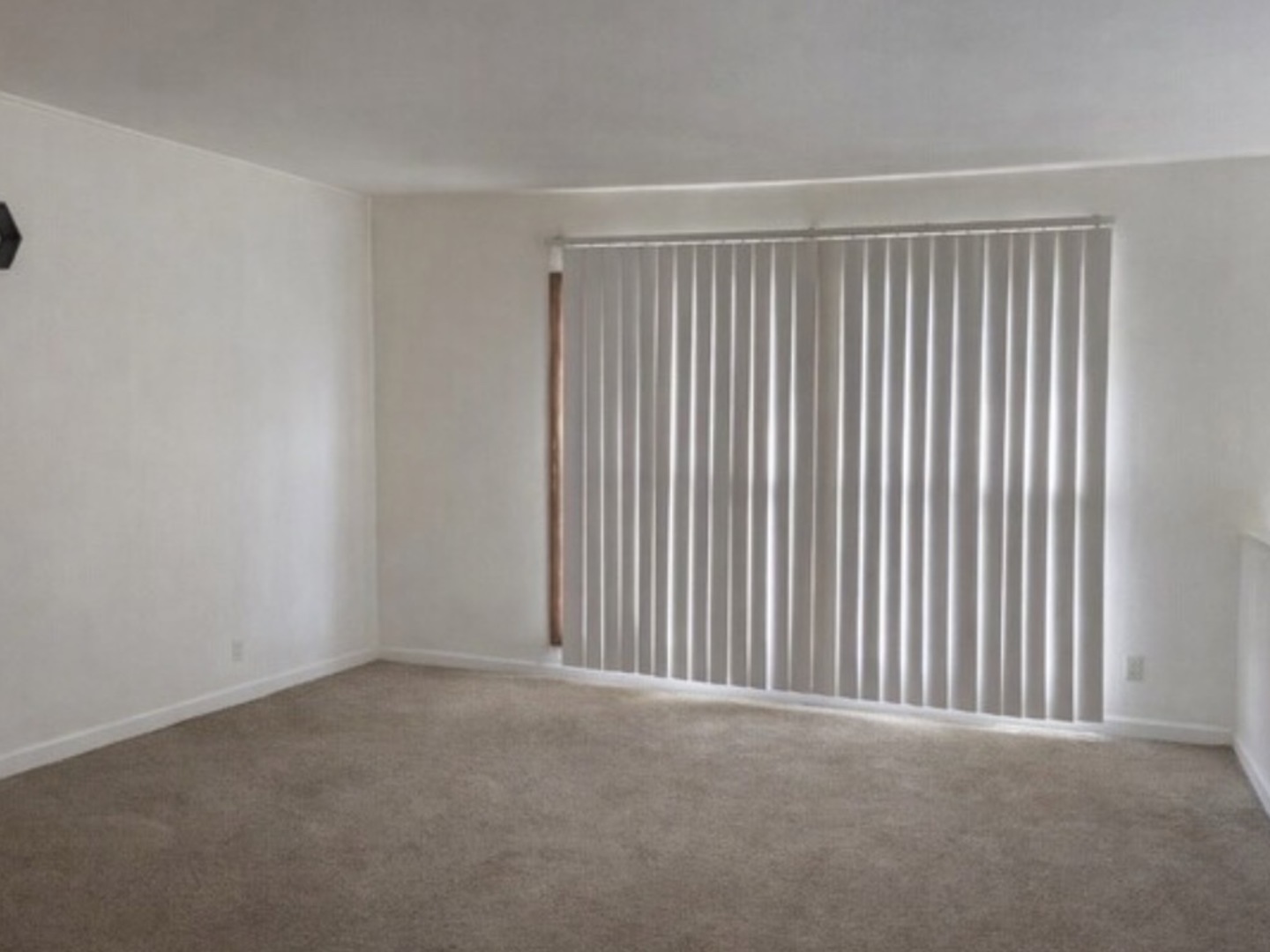 267 Chappel Avenue Property Photo 3