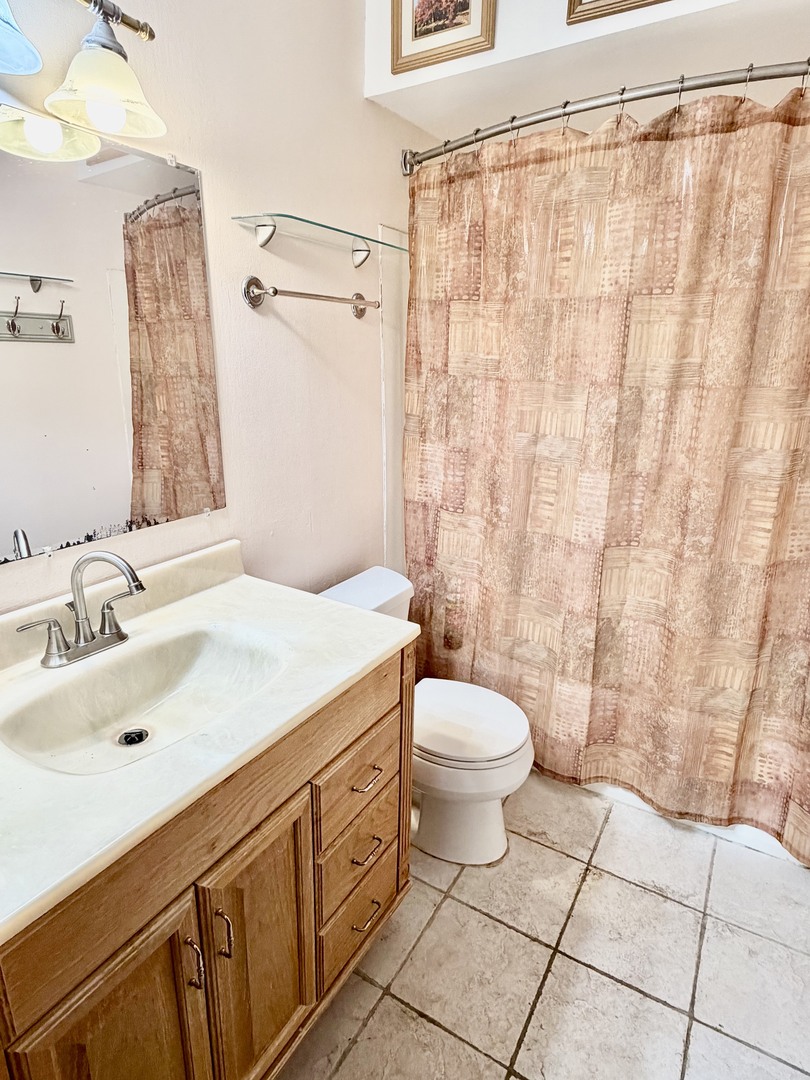 7925 Paxton Avenue 3b Property Photo 14