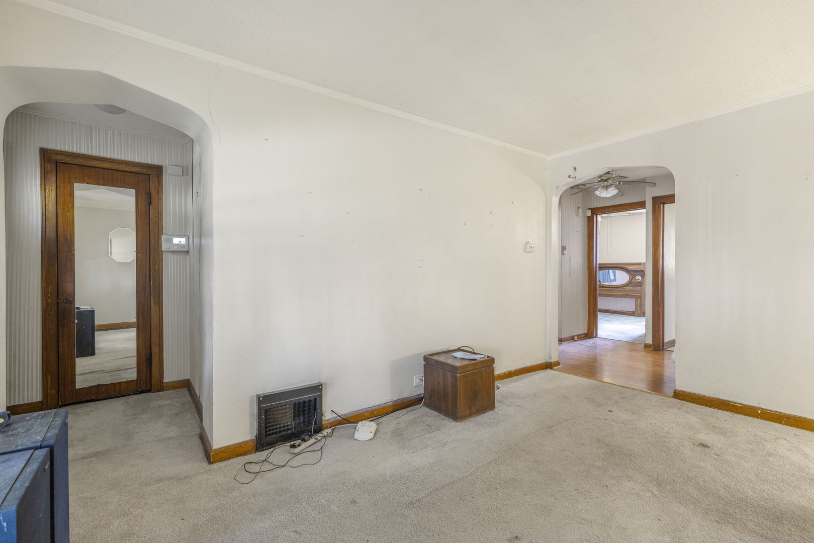 10535 S Peoria Street Property Photo 14