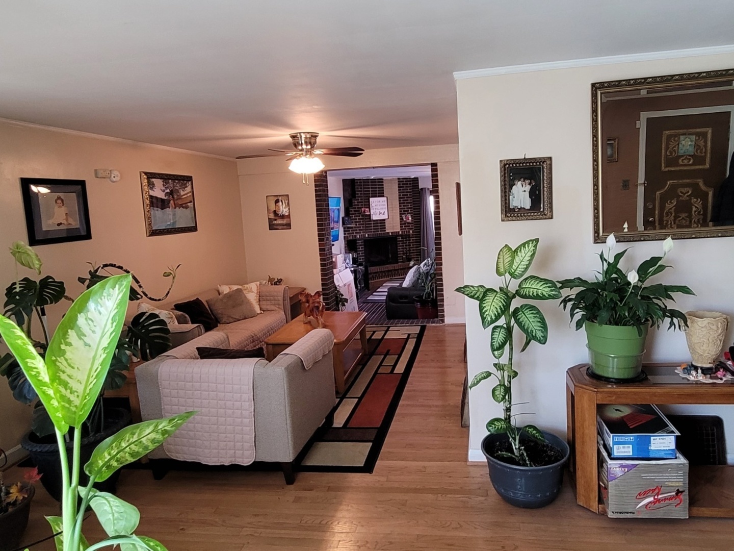 7432 W Gregory Street Property Photo 5