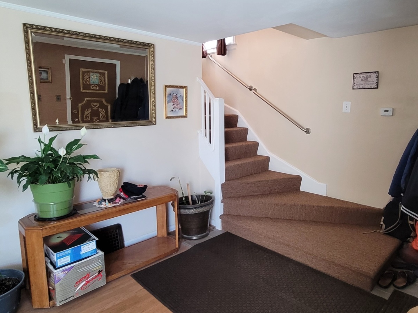 7432 W Gregory Street Property Photo 6