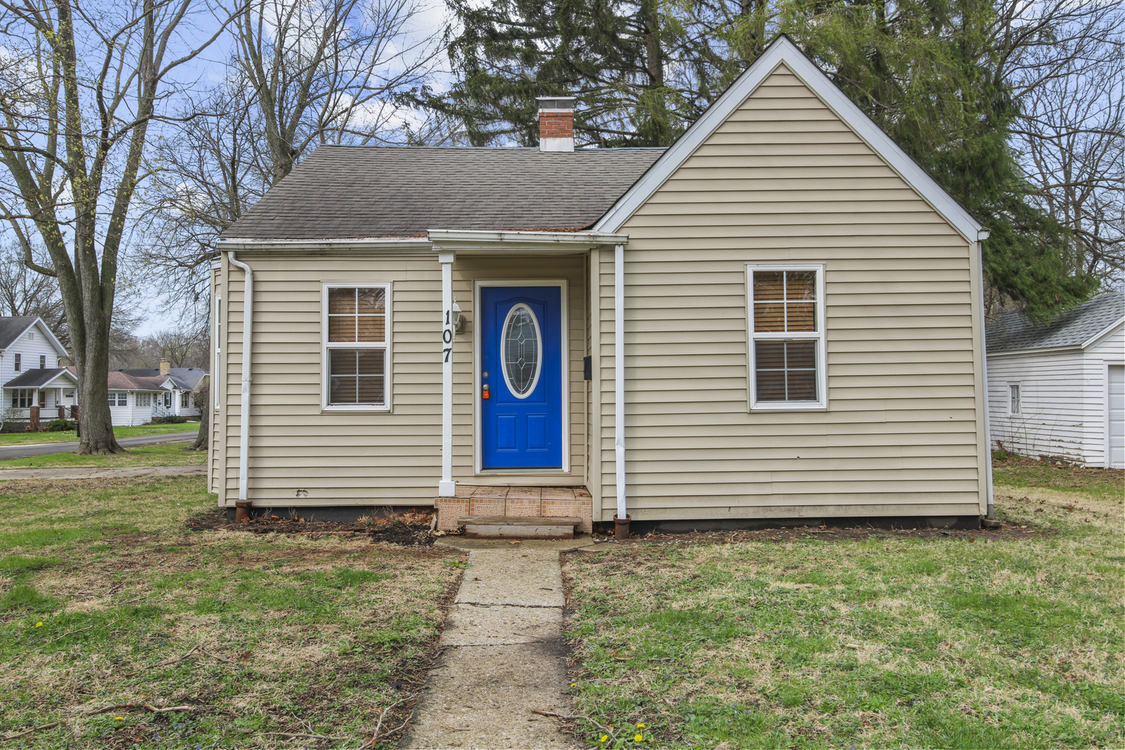 107 S Draper Avenue Property Photo 1
