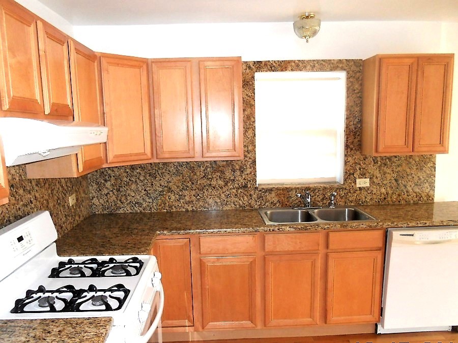 5534 N Campbell Avenue 3e Property Photo 5