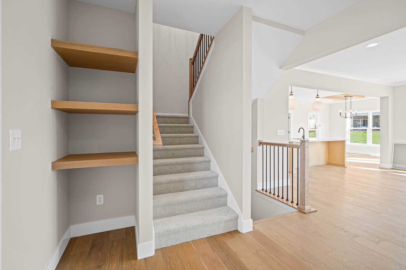 1204 Willowgrove Lane Property Photo 4