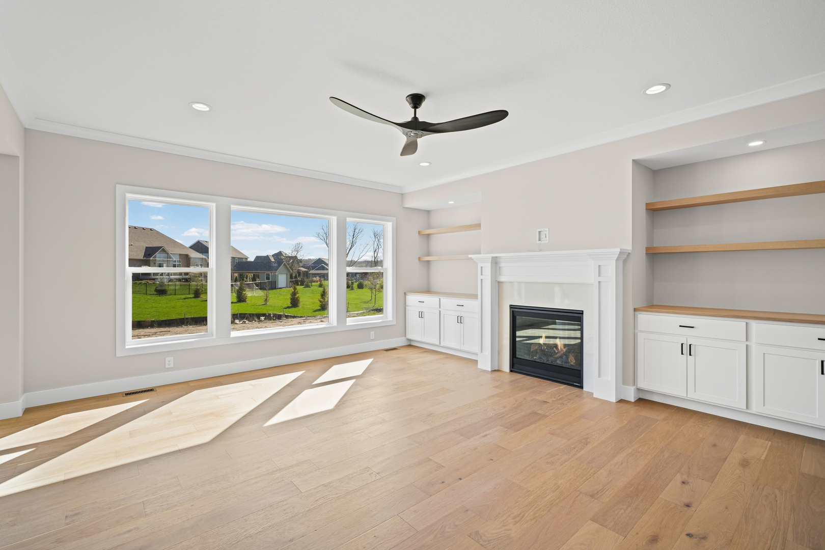 1204 Willowgrove Lane Property Photo 5