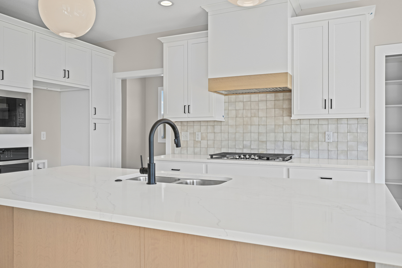 1204 Willowgrove Lane Property Photo 10