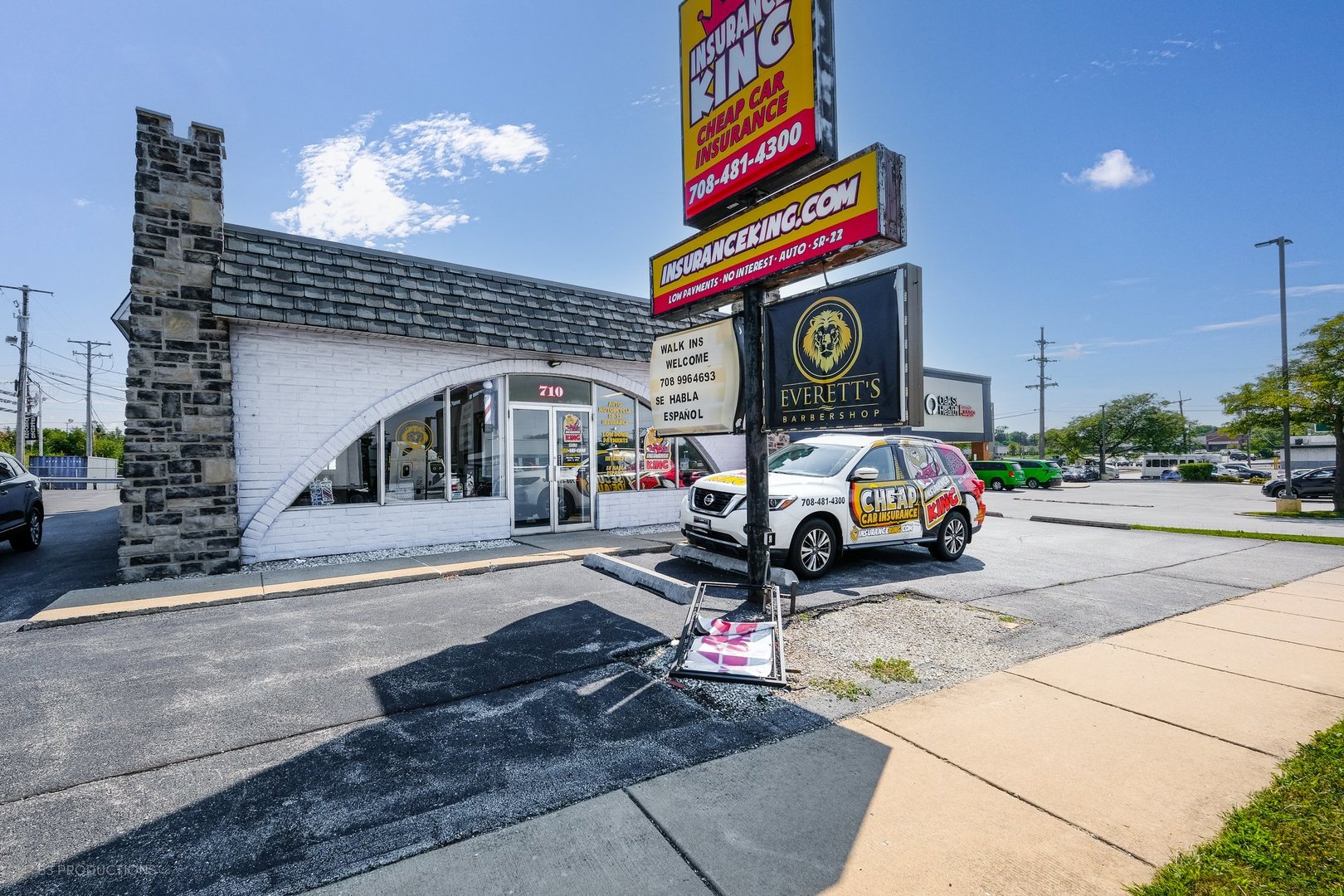 710 W Lincoln Highway Property Photo 1