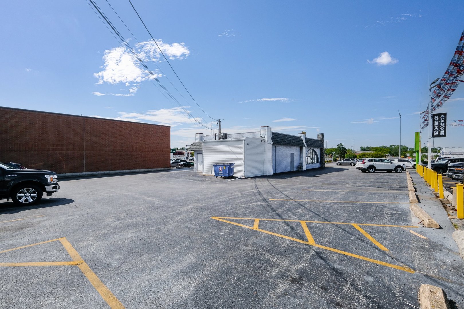 710 W Lincoln Highway Property Photo 14