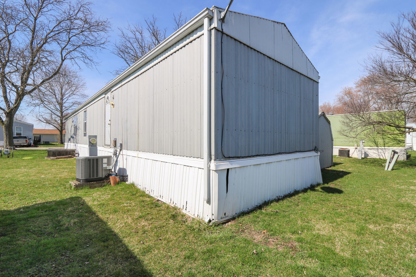 4809 W Windsor Road D18 Property Photo 5