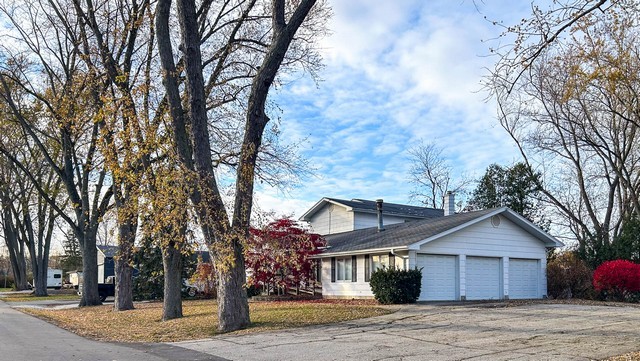24920 73rd Street Property Photo 2
