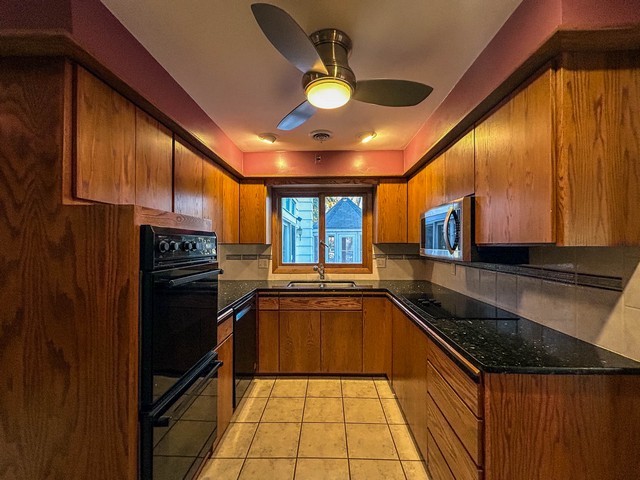 24920 73rd Street Property Photo 17