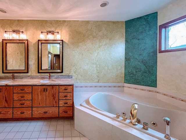 24920 73rd Street Property Photo 27