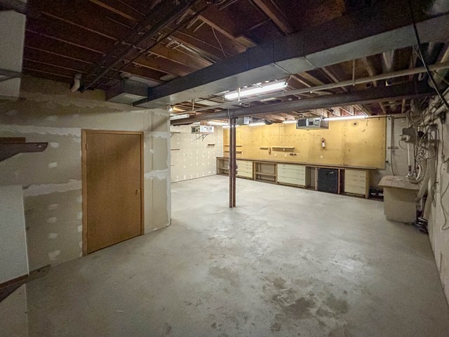 24920 73rd Street Property Photo 40