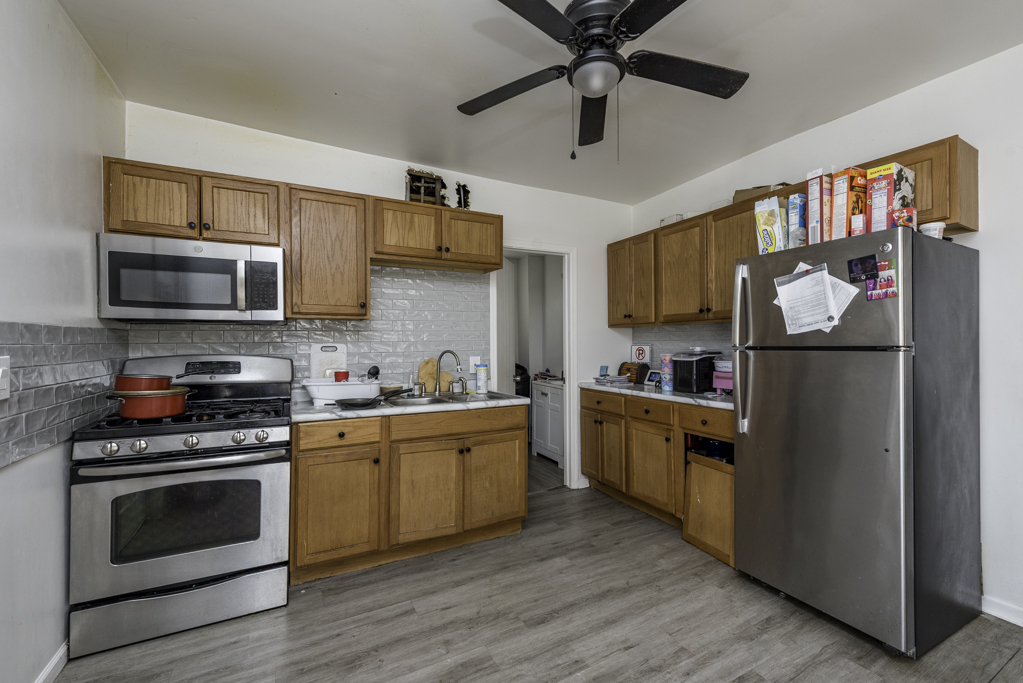 644 Lenox Avenue Property Photo 6