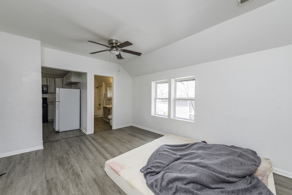 644 Lenox Avenue Property Photo 22