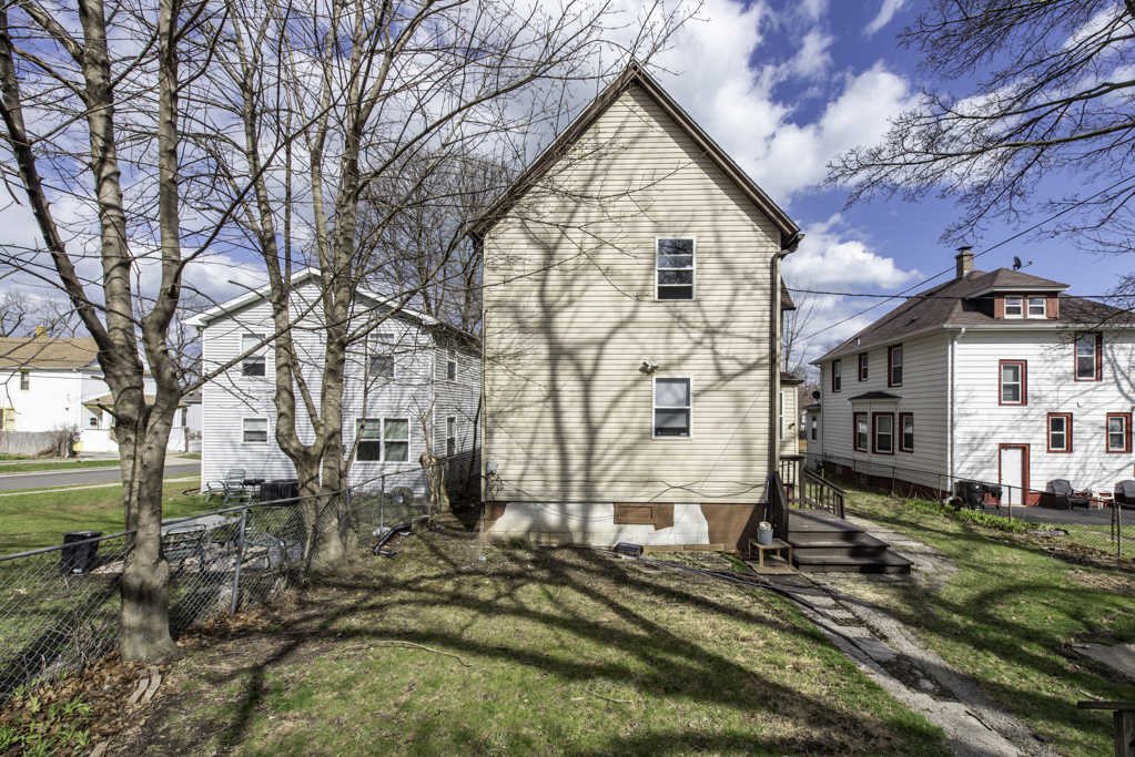 644 Lenox Avenue Property Photo 30
