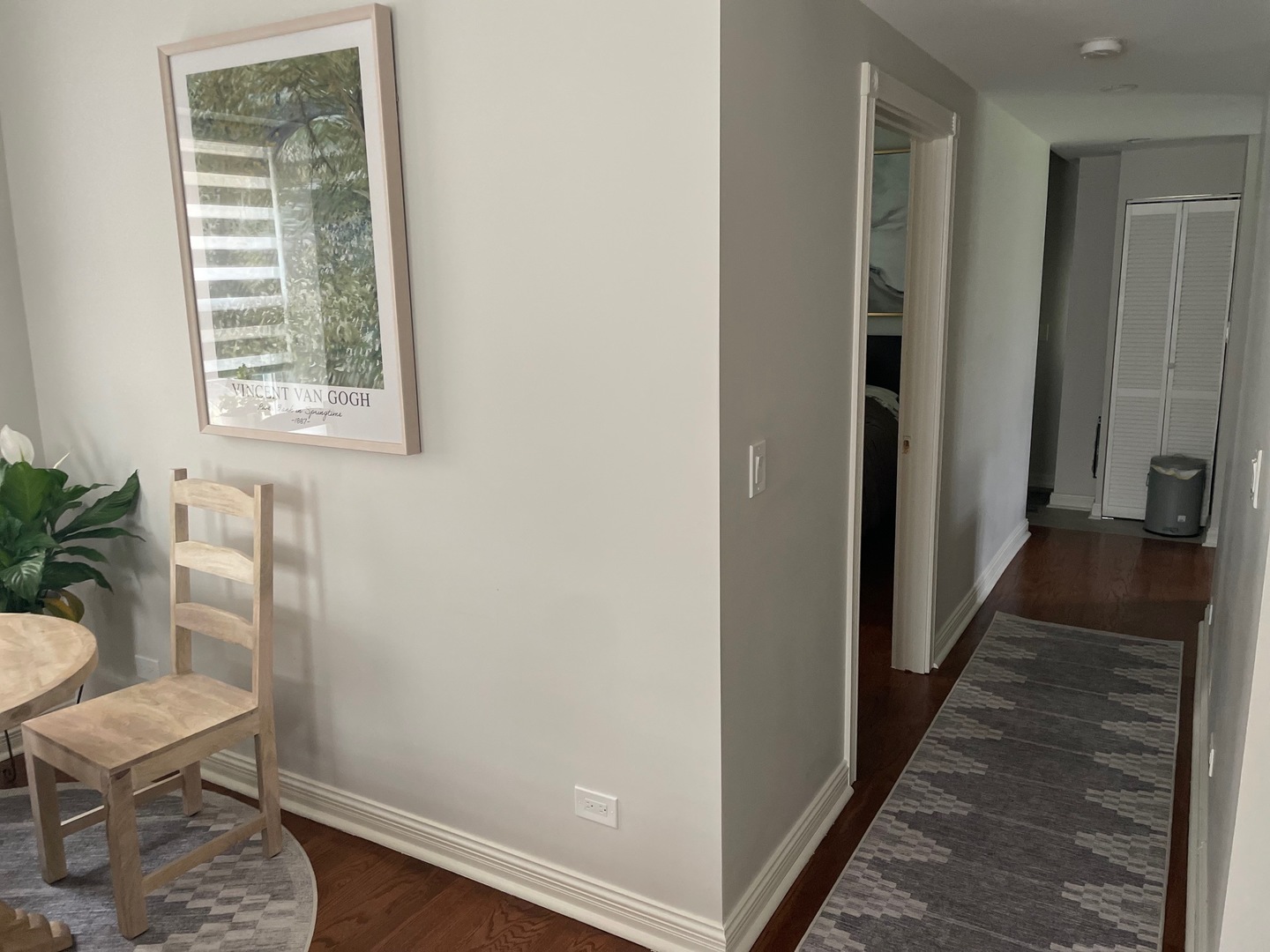 4542 N Ashland Avenue Property Photo 25