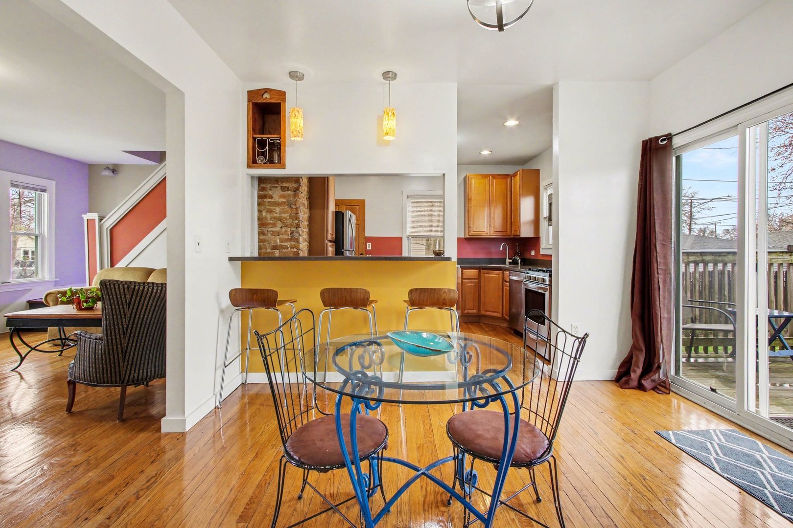 120 S Kinzie Street Property Photo 9