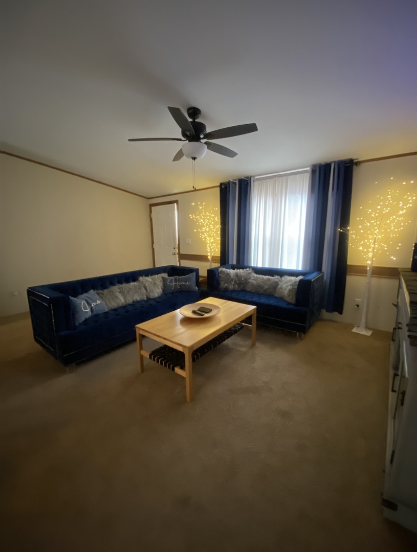 50 Candlelight Drive 50 Property Photo 3