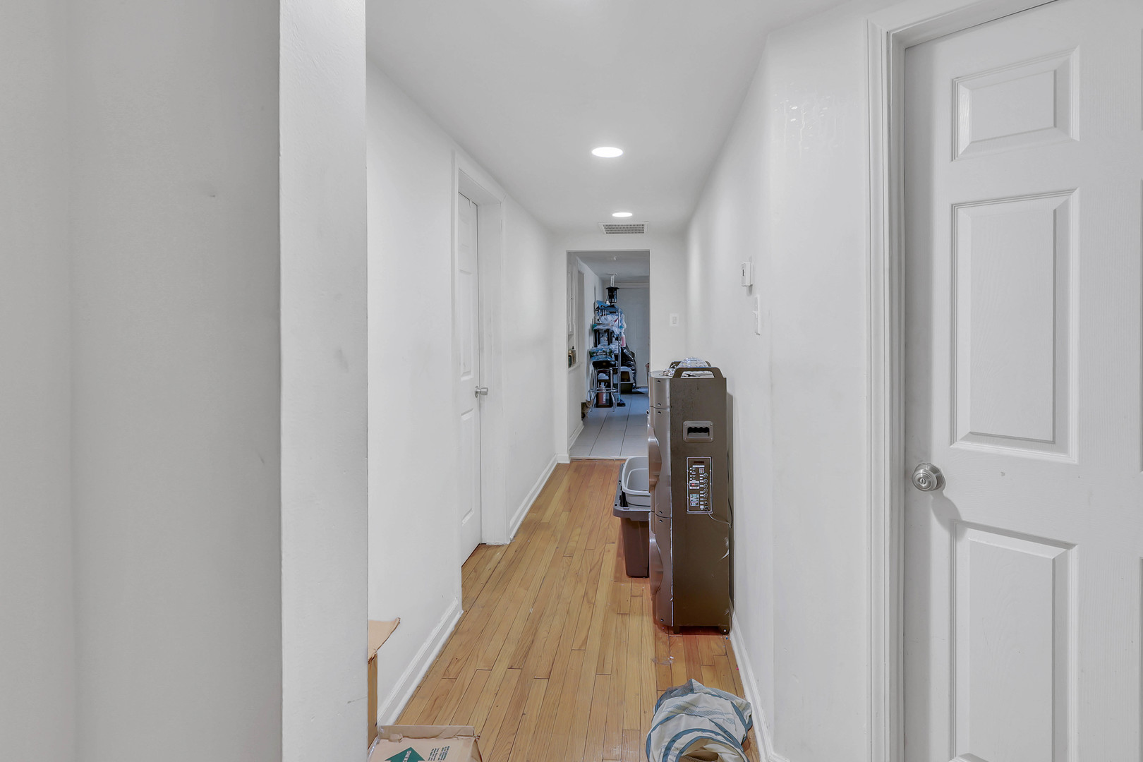 8039 S Marquette Avenue Property Photo 6
