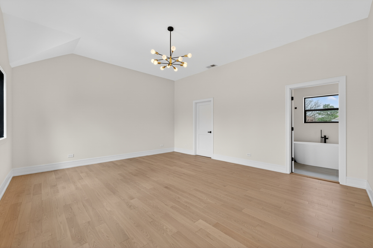 1634 63rd Street Property Photo 27
