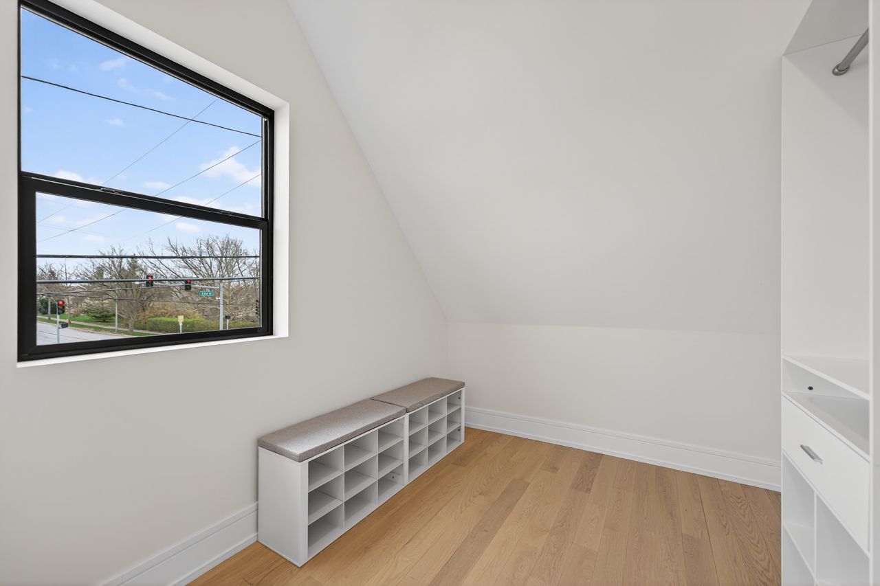 1634 63rd Street Property Photo 45