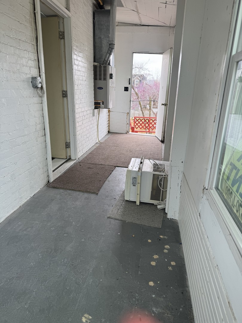 959 9th Street Property Photo 7