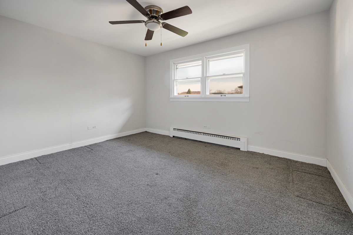 18318 Exchange Avenue 2f Property Photo 15