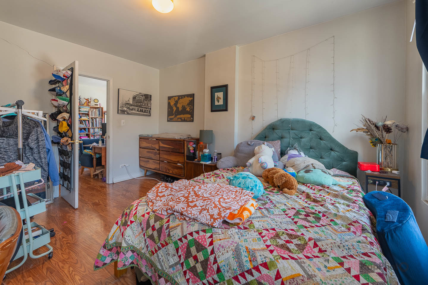 958 N Honore Street Property Photo 11