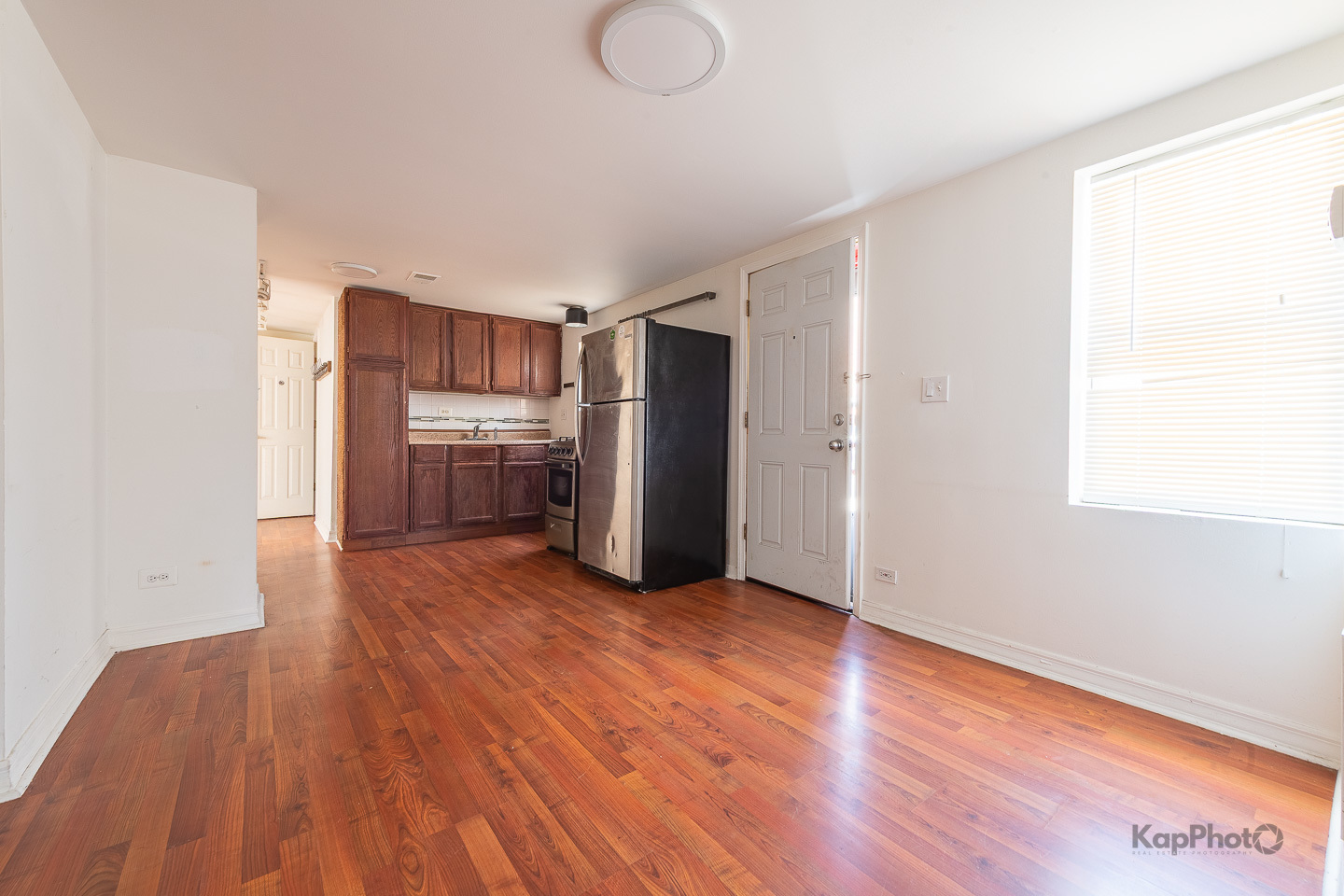 958 N Honore Street Property Photo 31