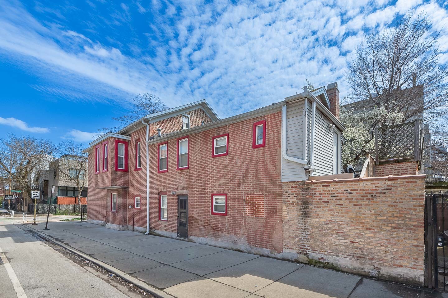 958 N Honore Street Property Photo 38