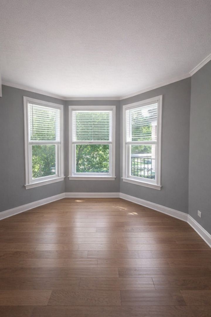 5320 S Carpenter Street Property Photo 2
