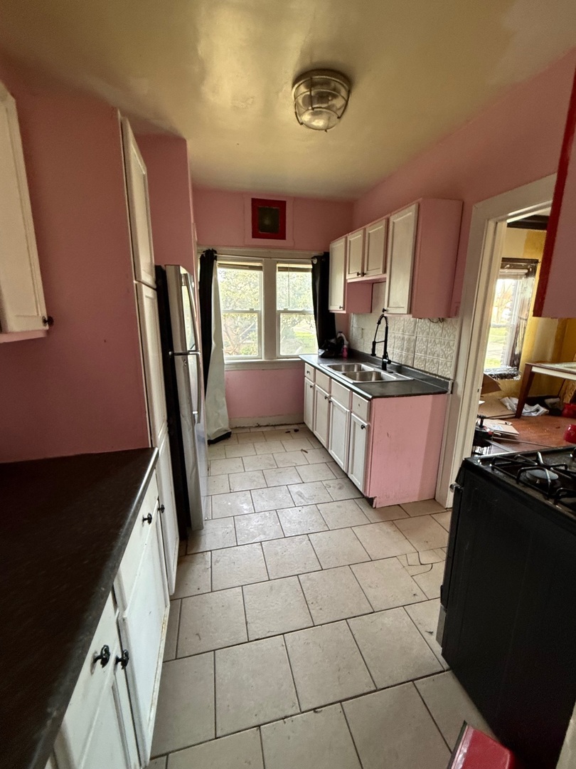 16808 Shea Avenue Property Photo 7