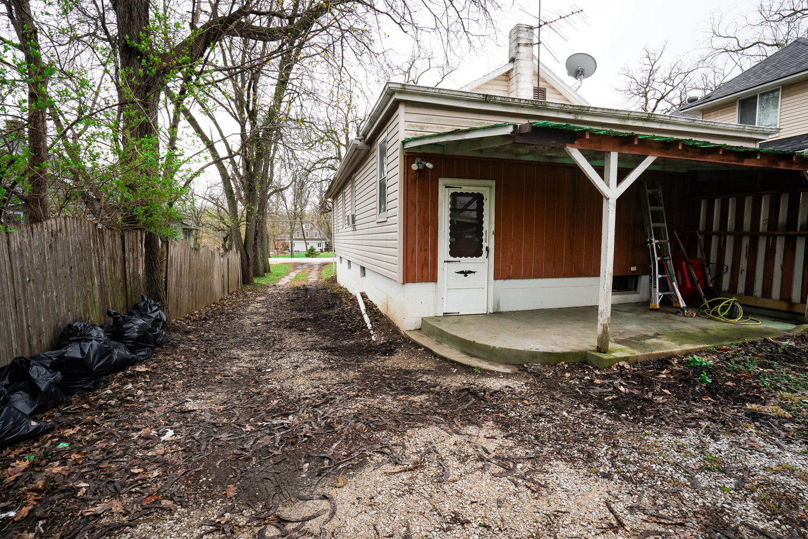 627 Manhattan Road Property Photo 28